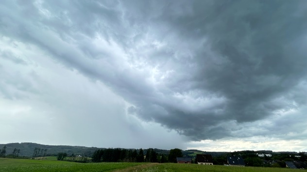 Gewitterzelle mit Niederschlagskern