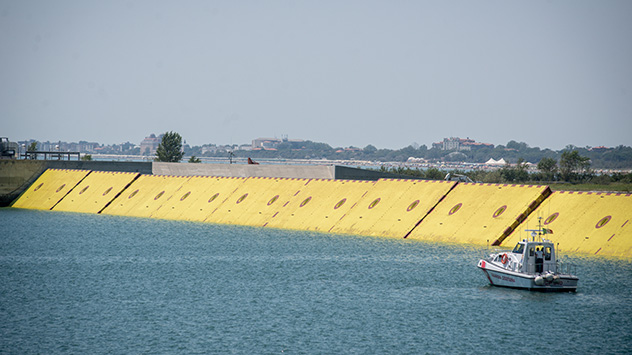 Sturmflutsperrwerk MO.S.E in Venedig