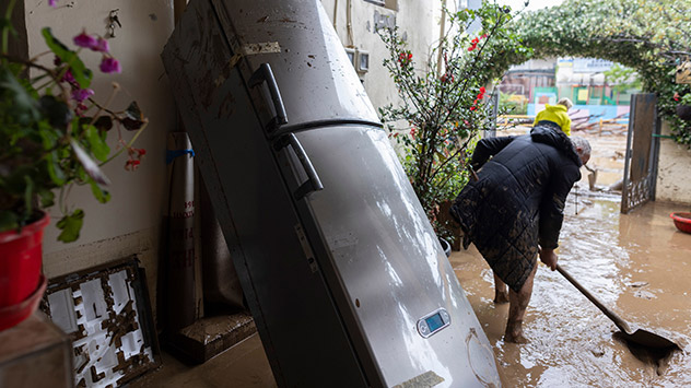 © dpa Aufräumen nach den Unwettern