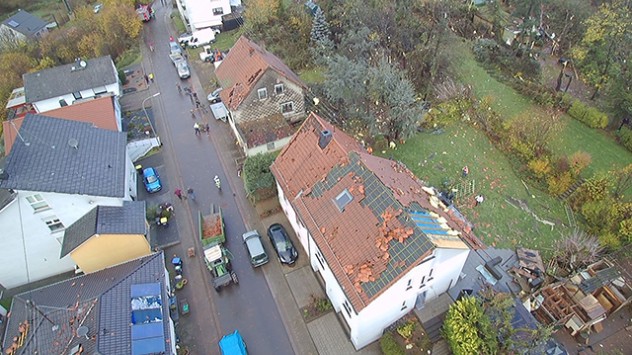 Am 17. November ziehen kräftige Gewitter über Deutschland hinweg. Sie bringen einen Tornado nördlich von Saarbrücken hervor.