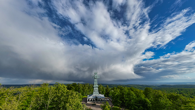Schauer über dem Harz mit etwas Sonne