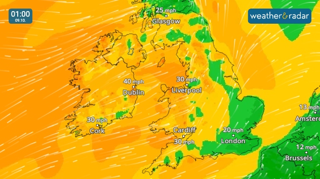 Wind map at 01:00 on 09.10 showing 40 mph winds near Dublin, 30 mph around Cork, Liverpool and Cardiff, and lighter 20 mph winds near London.