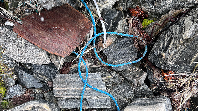 An vielen Orten entlang der Nordwestpassage befindet sich Müll aller Art. 