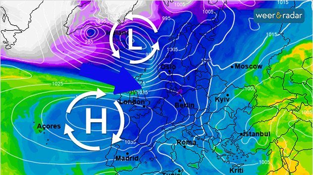 De weerkaart voor komend weekend toont een hogedrukgebied, dat vanuit het westen dichterbij komt. Een noordwestelijke stroming voert nog wel koude lucht aan.