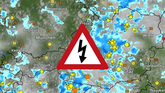 Wetterkarte von Österreich mit Schauern, Gewittern und einem großen Warnsymbol für Gewittergefahr.