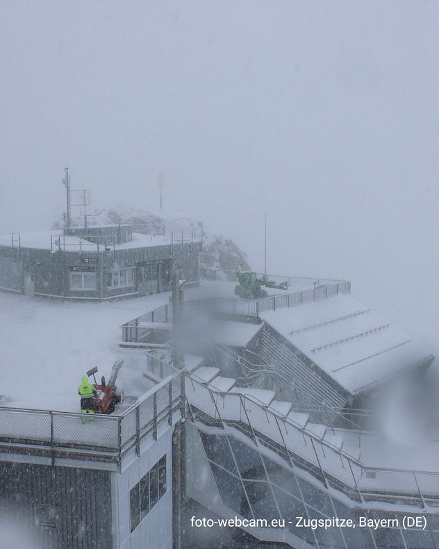 Schnee in den Alpen