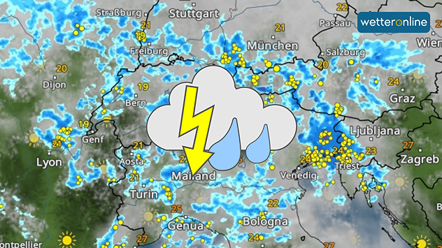 Mapa meteorológico con chubascos y tormentas sobre los Alpes, muchos símbolos de rayos sobre el norte de Italia, el sur de Austria y Eslovenia, temperaturas entre 19 y 24 °C en general.